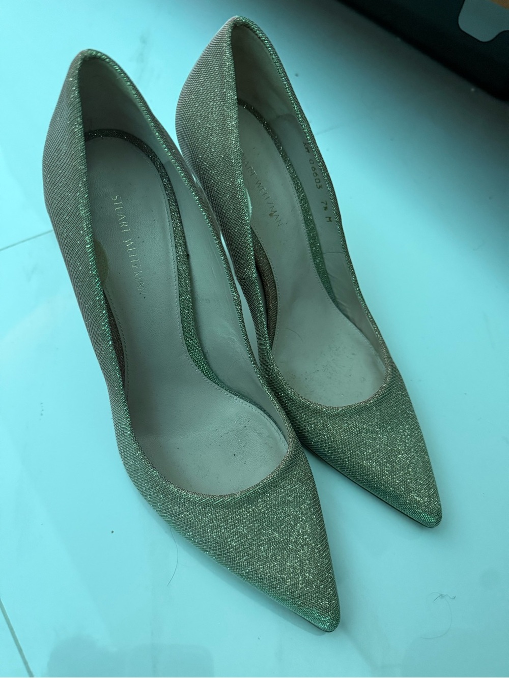 Stuart Weitzman Shimmery Gold-Tone Pointed Toe Pumps